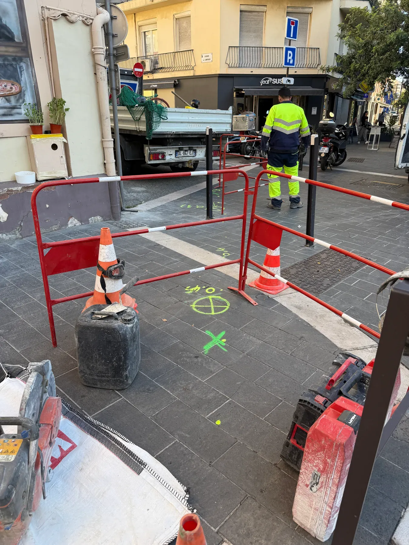 Localisation et marquage d'un réseau électrique enterré à Nice