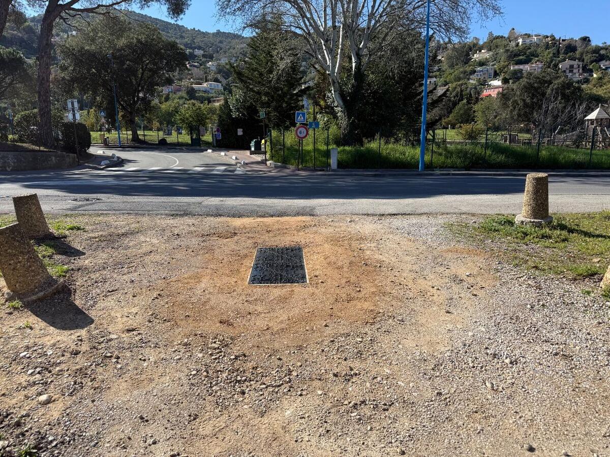 Chantier de VRD et réseaux enterrés par ABE Réseaux dans les Alpes-Maritimes